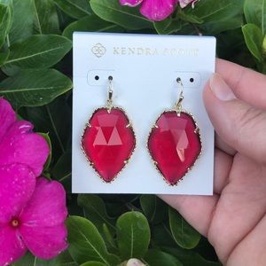 NOT FOR SALE MY ISO BERRY GLASS CORLEYS🍒🍓